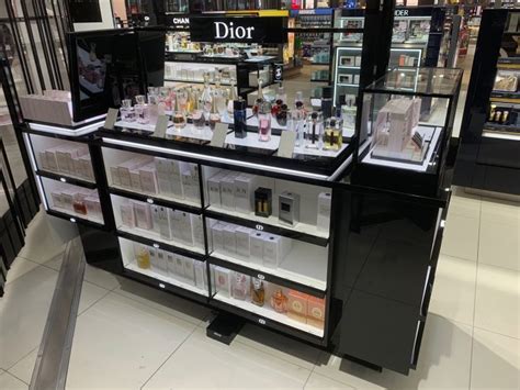 dior display melbourne|Dior Melbourne airport.